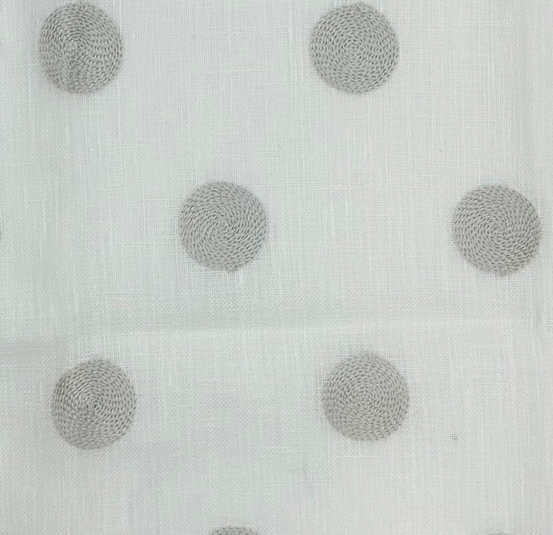 Daisy - Grey on Ivory