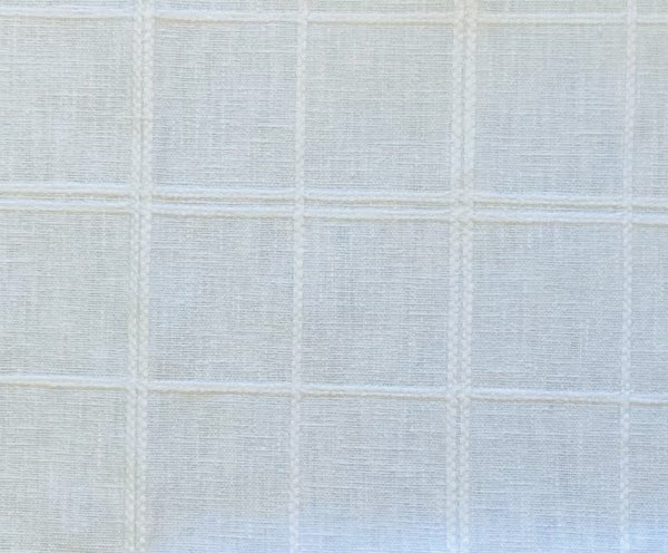 Moray - 653 White
